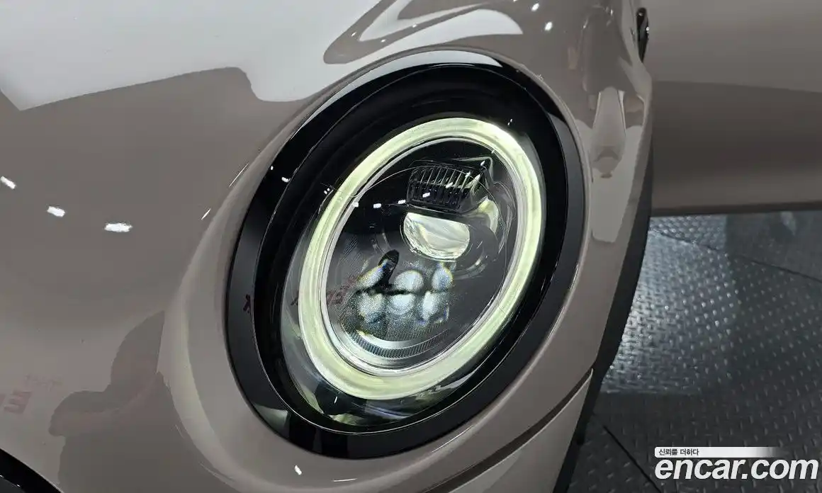 Mini Cooper 2022 2.0 автомат (гидро), фото 8