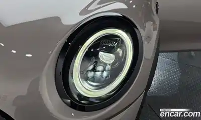 Mini Cooper 2022 2.0 автомат (гидро), миниатюра 8