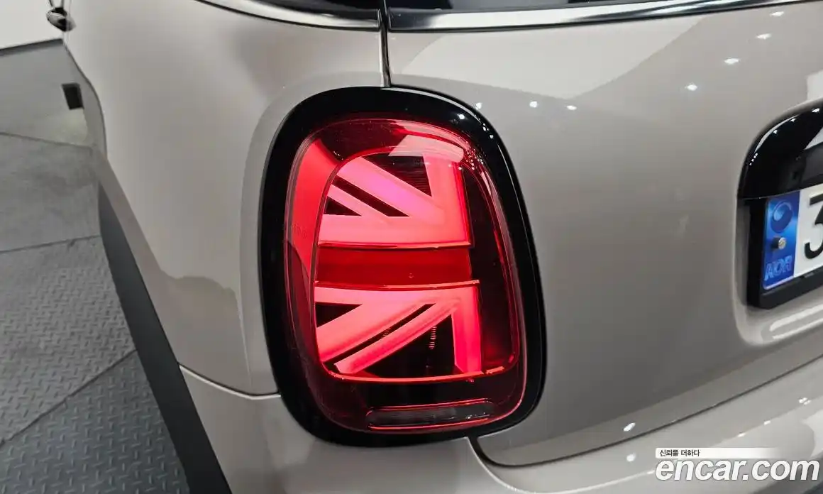 Mini Cooper 2022 2.0 автомат (гидро), фото 9