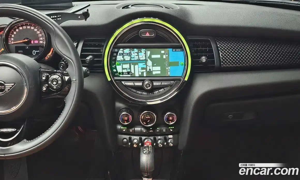 Mini Cooper Convertible 2019 2.0 автомат (гидро), фото 20