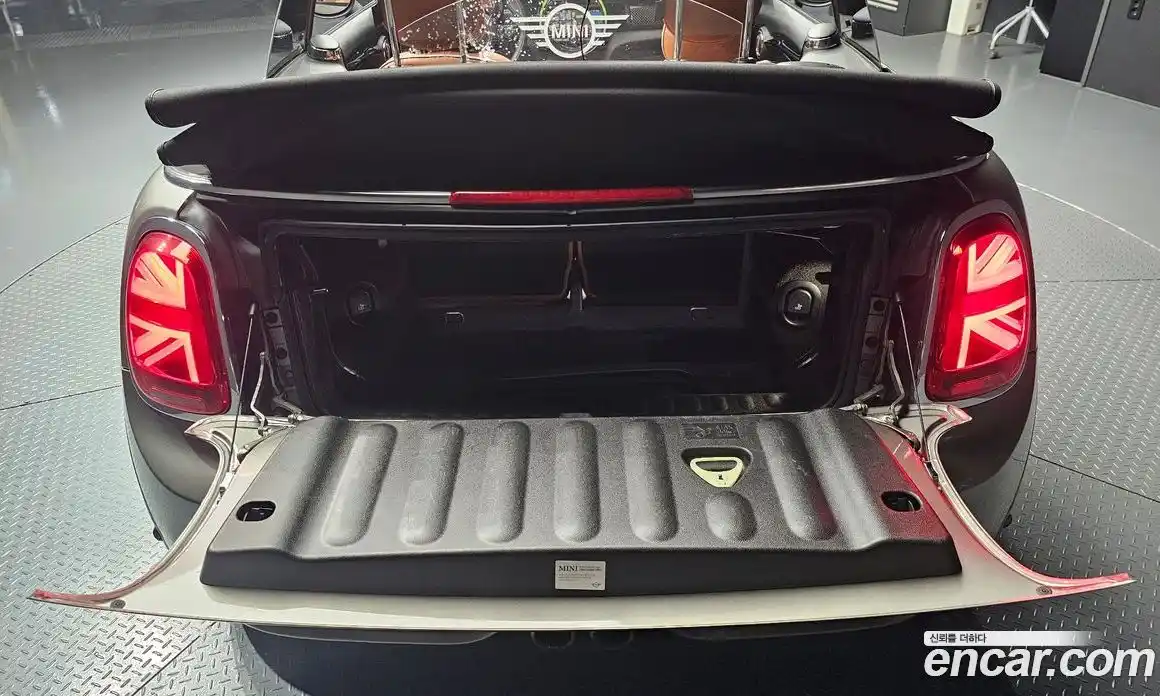 Mini Cooper Convertible 2019 2.0 автомат (гидро), фото 26