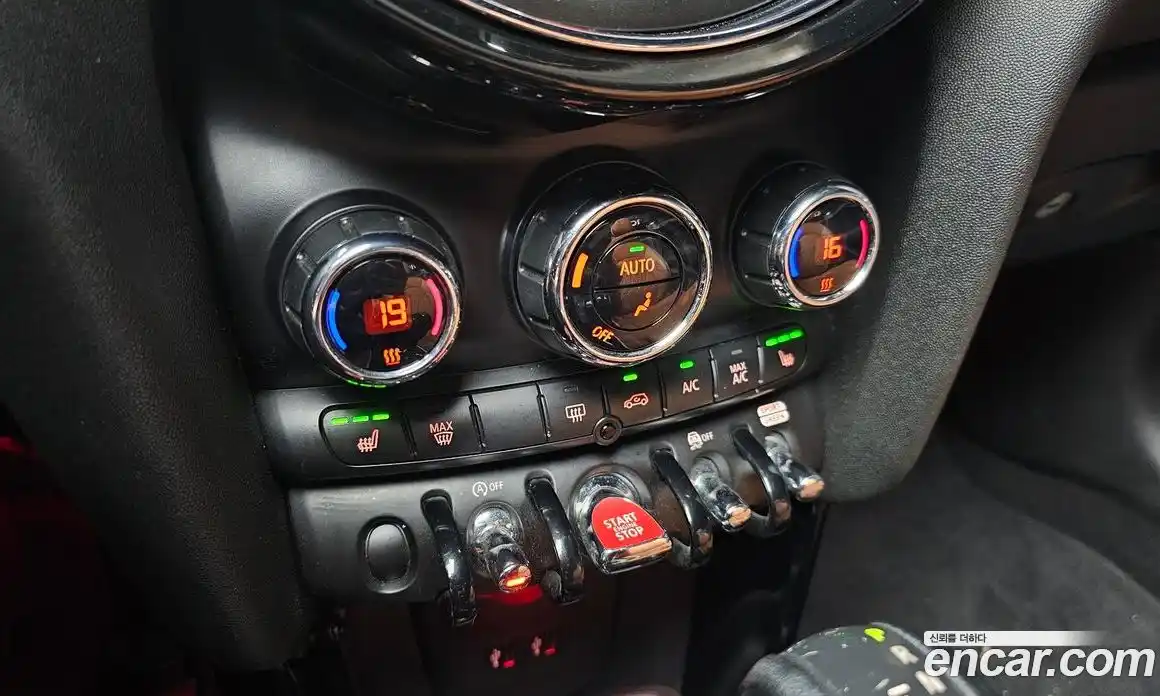 Mini Cooper Convertible 2019 2.0 автомат (гидро), фото 30