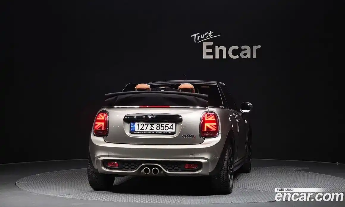 Mini Cooper Convertible 2019 2.0 автомат (гидро), фото 4