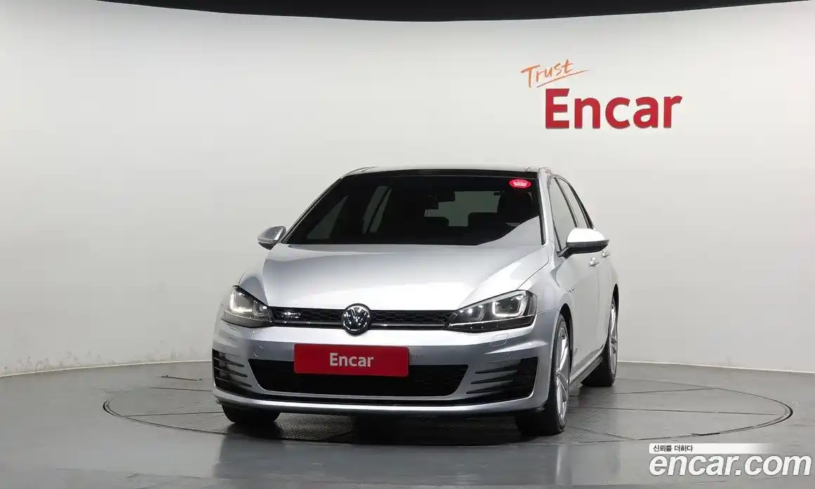 Volkswagen Golf 2015 2.0 автомат (гидро), фото 3