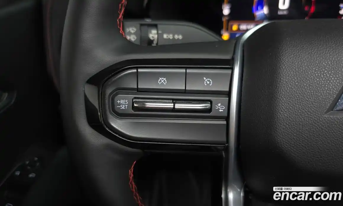 Chevrolet Colorado 2023 2.7 автомат (гидро), фото 28