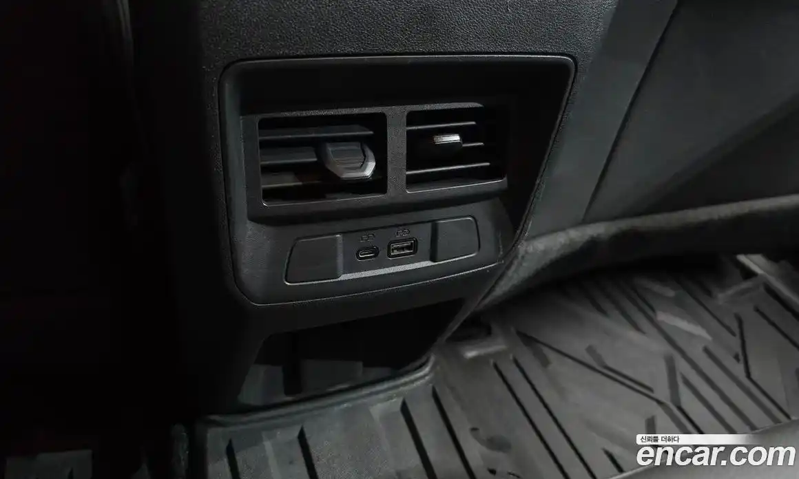 Chevrolet Colorado 2023 2.7 автомат (гидро), фото 30