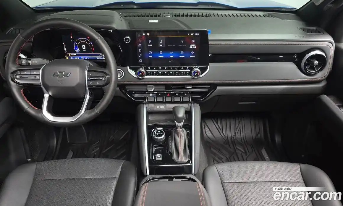 Chevrolet Colorado 2023 2.7 автомат (гидро), фото 9