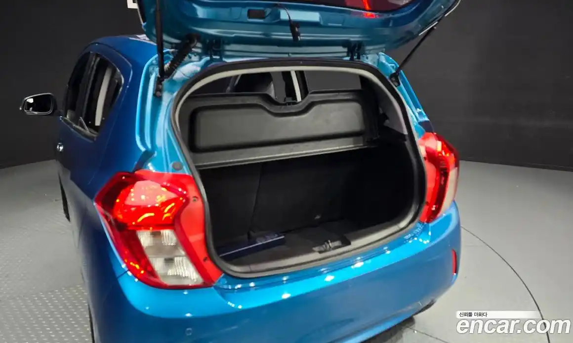 Chevrolet Spark 2018 1.0 автомат (гидро), фото 23