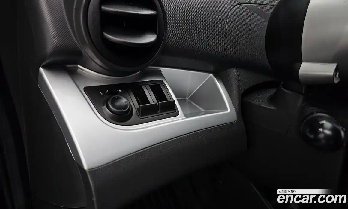 Chevrolet Spark 2011 1.0 автомат (гидро), фото 17