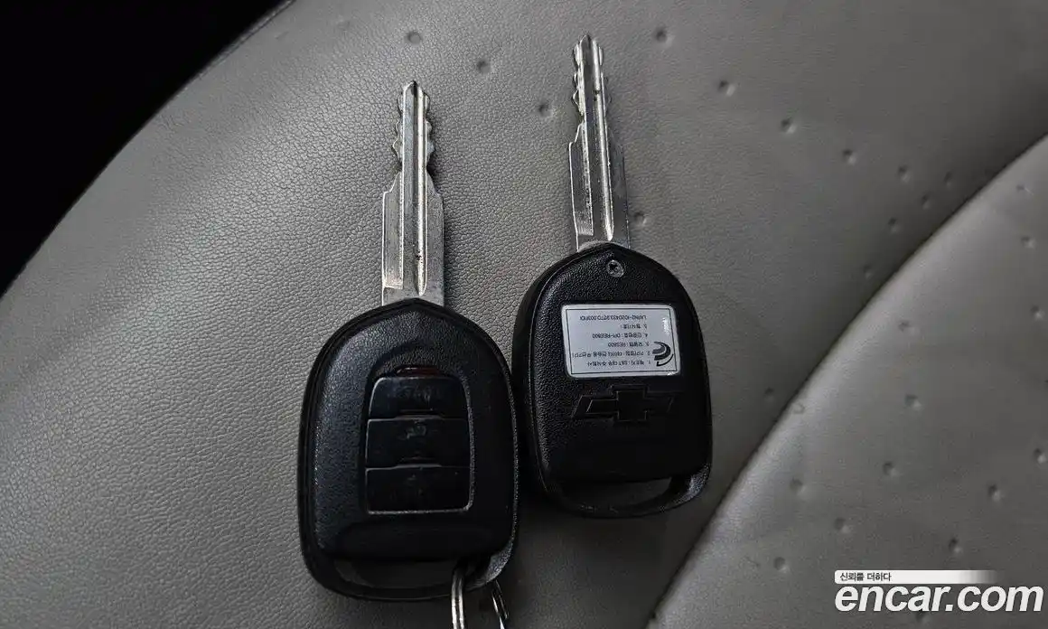 Chevrolet Spark 2011 1.0 автомат (гидро), фото 19