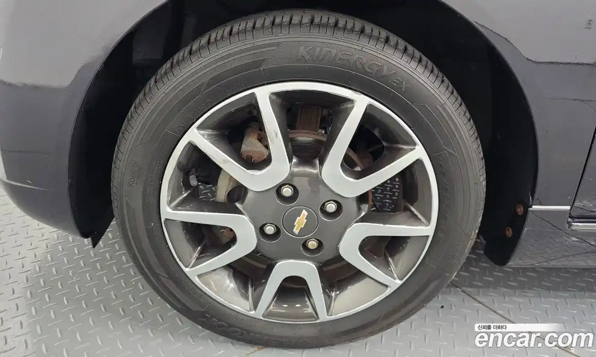 Chevrolet Spark 2011 1.0 автомат (гидро), фото 5