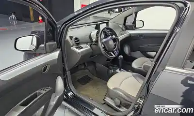 Chevrolet Spark 2011 1.0 автомат (гидро), миниатюра 10