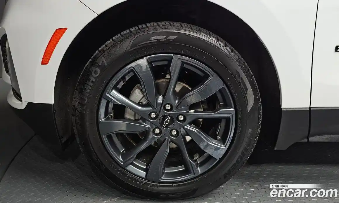 Chevrolet Equinox 2022 1.5 автомат (гидро), фото 4