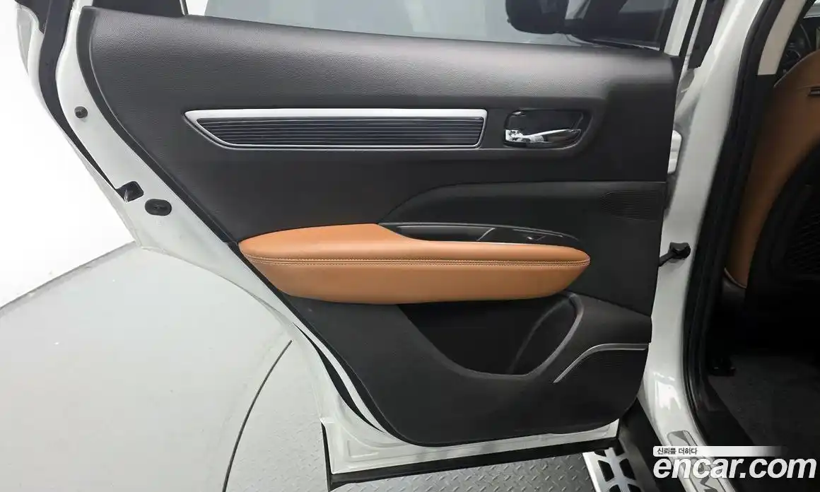 Renault QM6 2023 2.0 гидро, фото 15