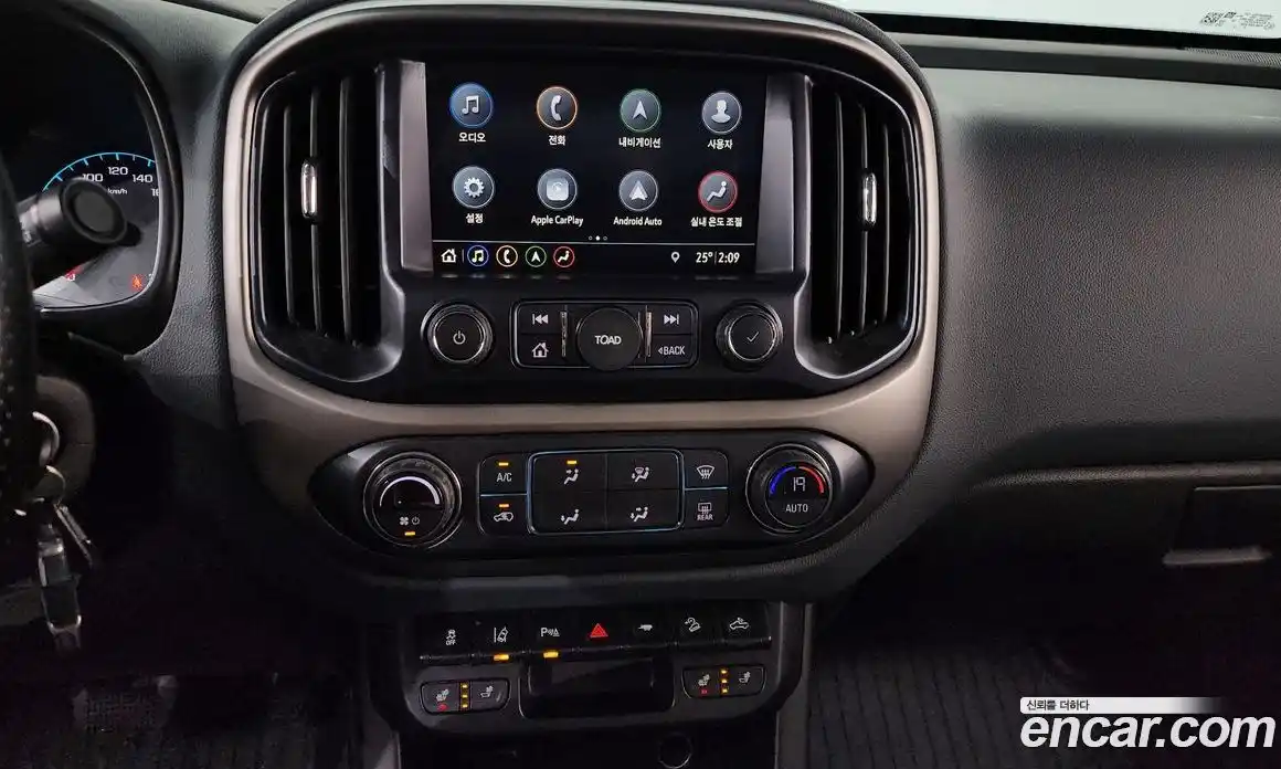 Chevrolet Colorado 2021 3.6 автомат (гидро), фото 30