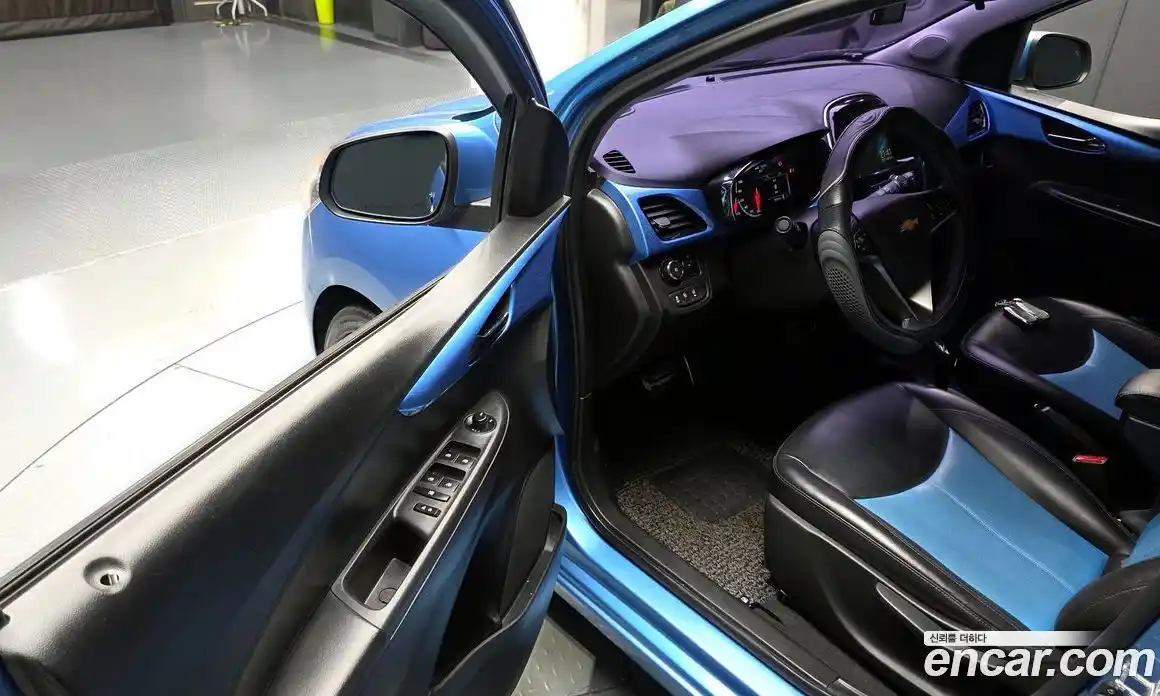Chevrolet Spark 2015 1.0 автомат (гидро), фото 13