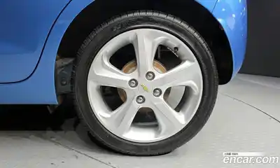 Chevrolet Spark 2015 1.0 автомат (гидро), миниатюра 7
