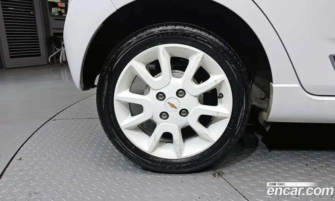 Chevrolet Spark 2015 1.0 гидро, фото 5