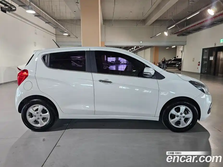 Chevrolet Spark 2016 1.0 гидро, фото 13