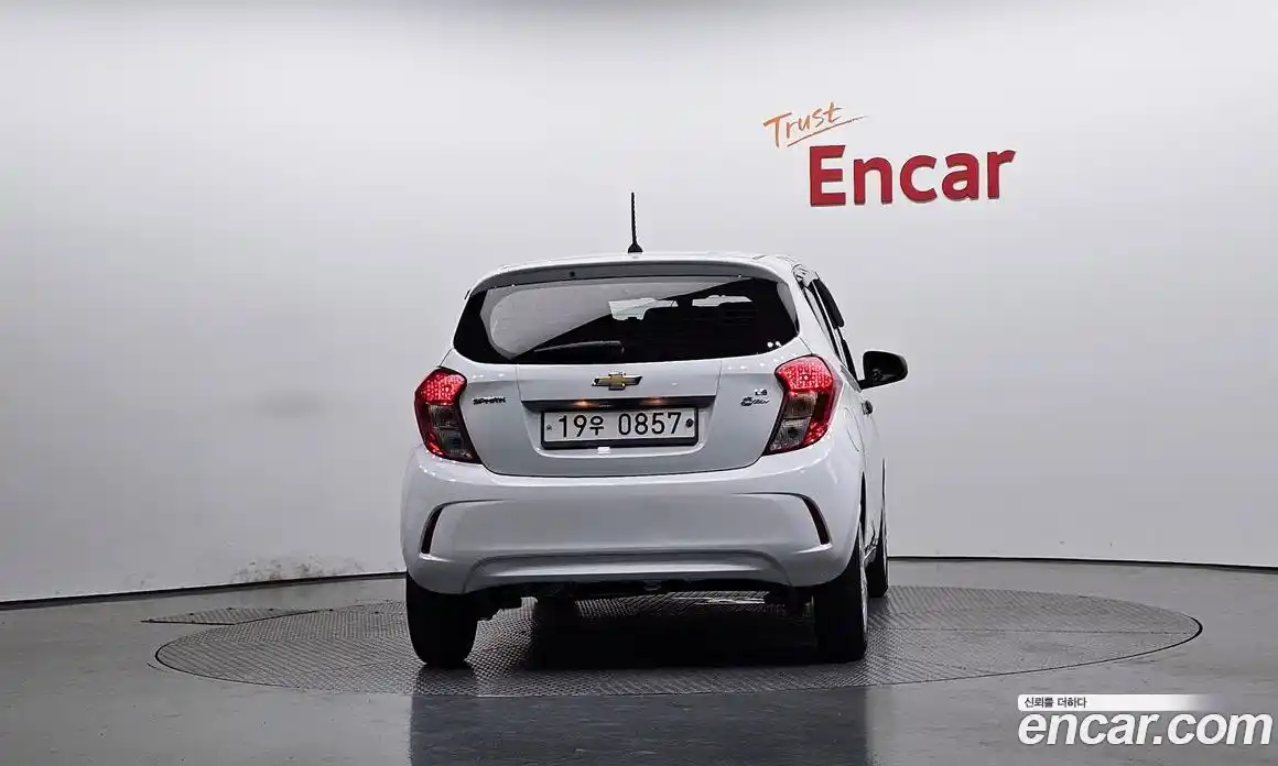 Chevrolet Spark 2015 1.0 гидро, фото 4