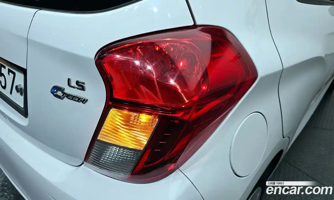 Chevrolet Spark 2015 1.0 гидро, фото 9