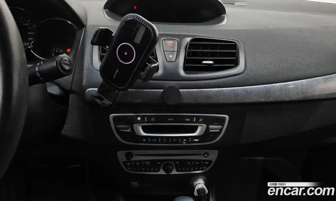 Renault SM3 2011 1.6 гидро, фото 14