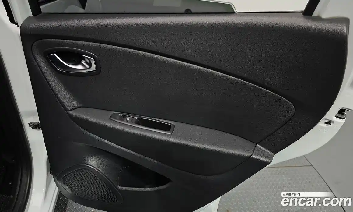 Renault QM3 2018 1.5 гидро, фото 15