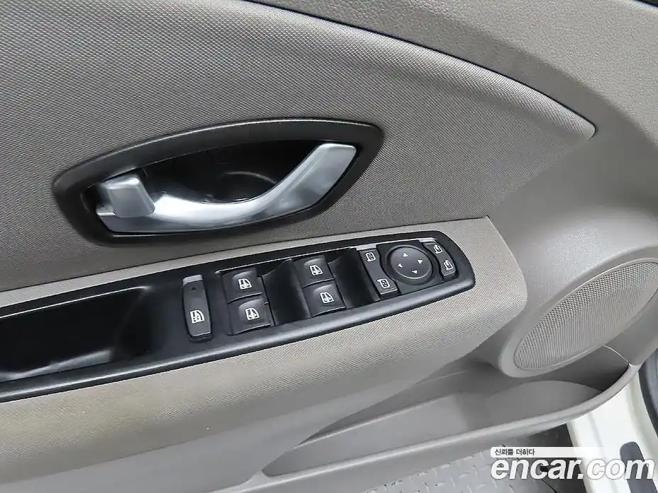 Renault SM3 2011 1.6 гидро, фото 15