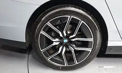 BMW 7 серия 2025 3.0 автомат (гидро), миниатюра 5