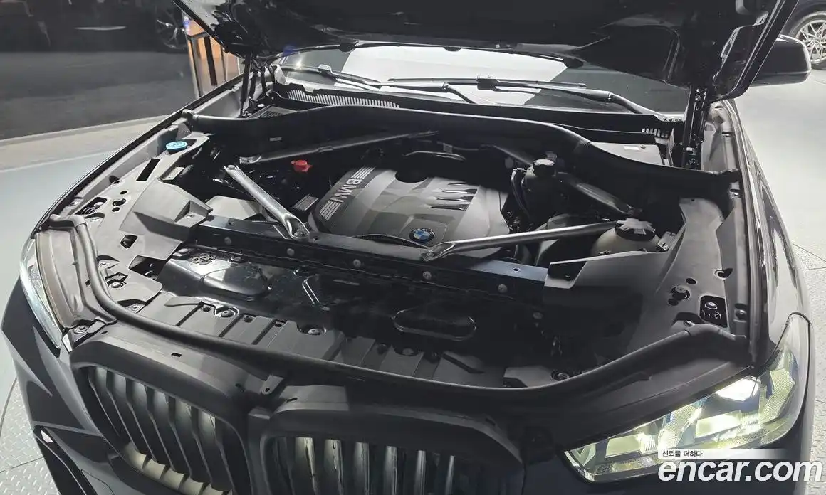 BMW X5 2025 3.0 автомат (гидро), фото 6
