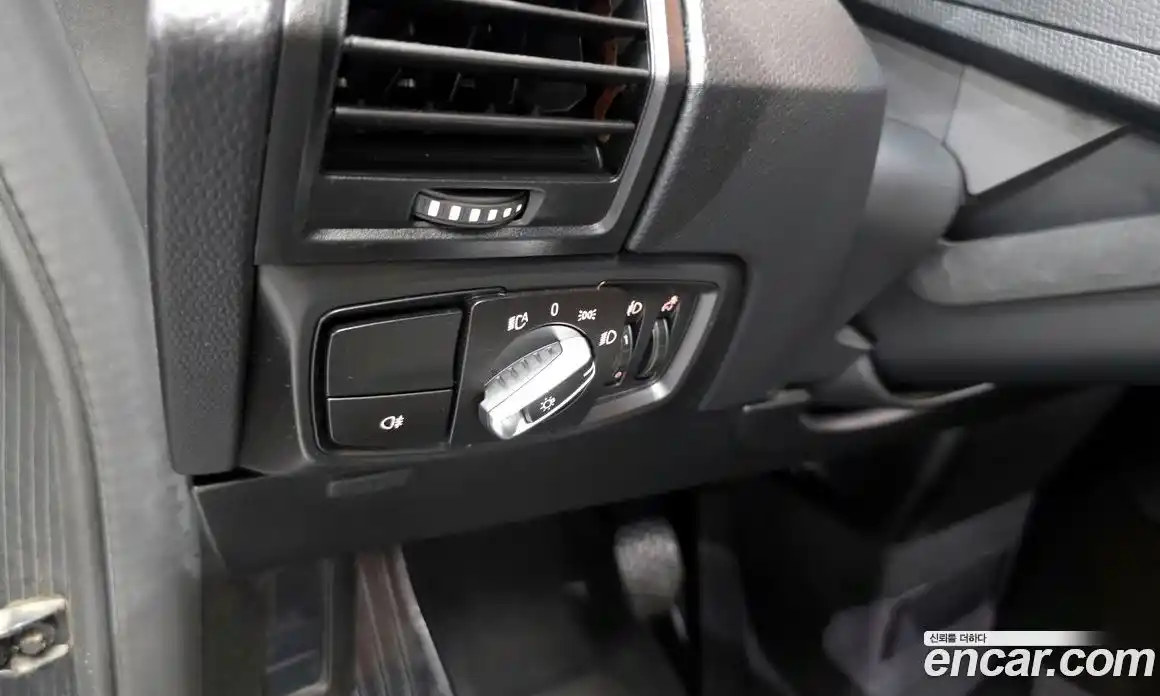 BMW i3 2015 автомат (гидро), фото 15