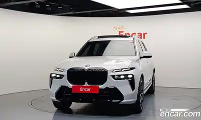 BMW X7 2022 3.0 автомат (гидро), миниатюра 3