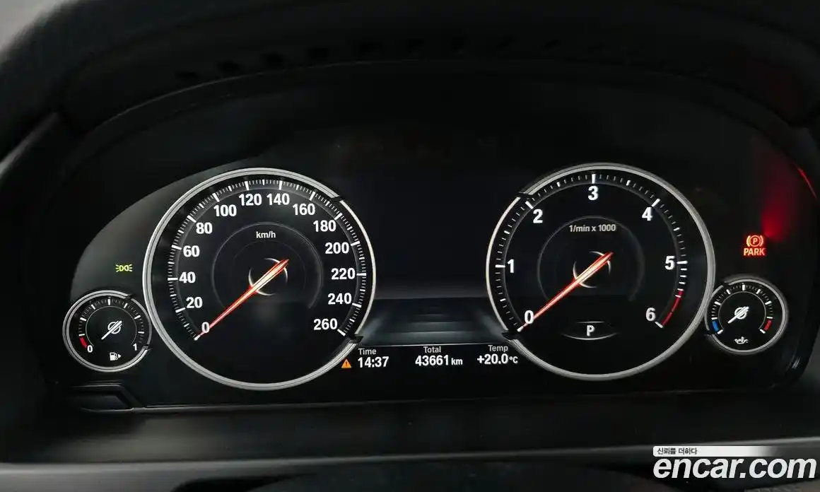 BMW X5 2018 3.0 автомат (гидро), фото 11