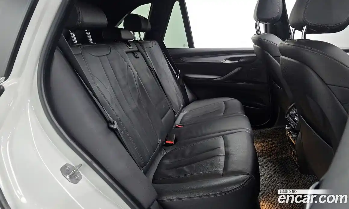 BMW X5 2018 3.0 автомат (гидро), фото 17