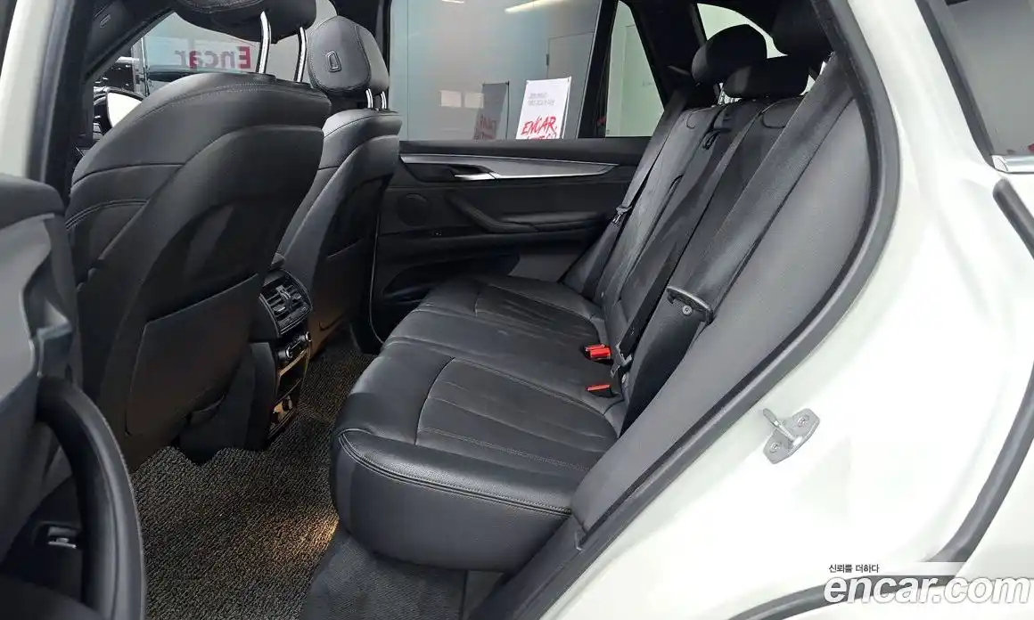 BMW X5 2018 3.0 автомат (гидро), фото 18