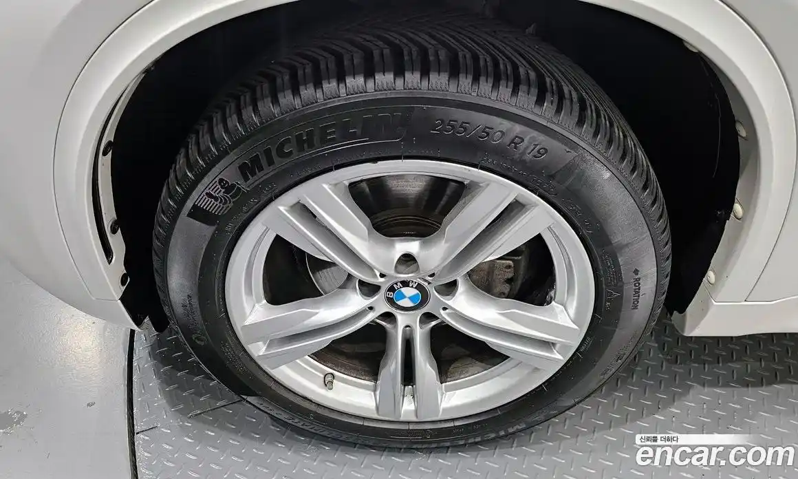 BMW X5 2018 3.0 автомат (гидро), фото 5
