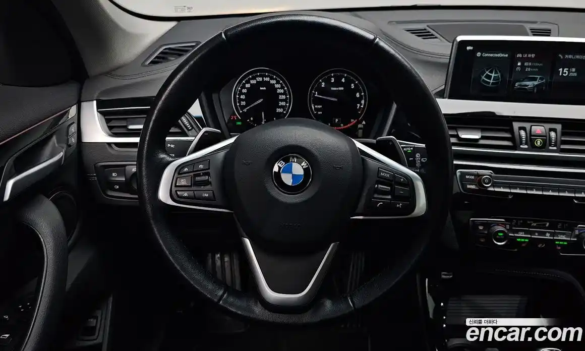 BMW X1 2022 2.0 автомат (гидро), фото 17