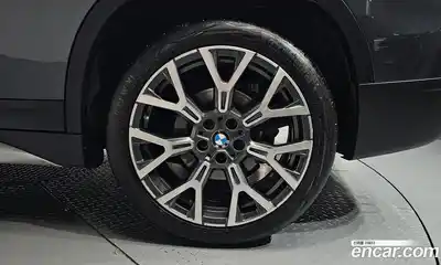 BMW X1 2022 2.0 автомат (гидро), миниатюра 6