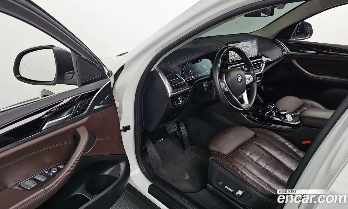 BMW X4 2022 2.0 автомат (гидро), фото 13