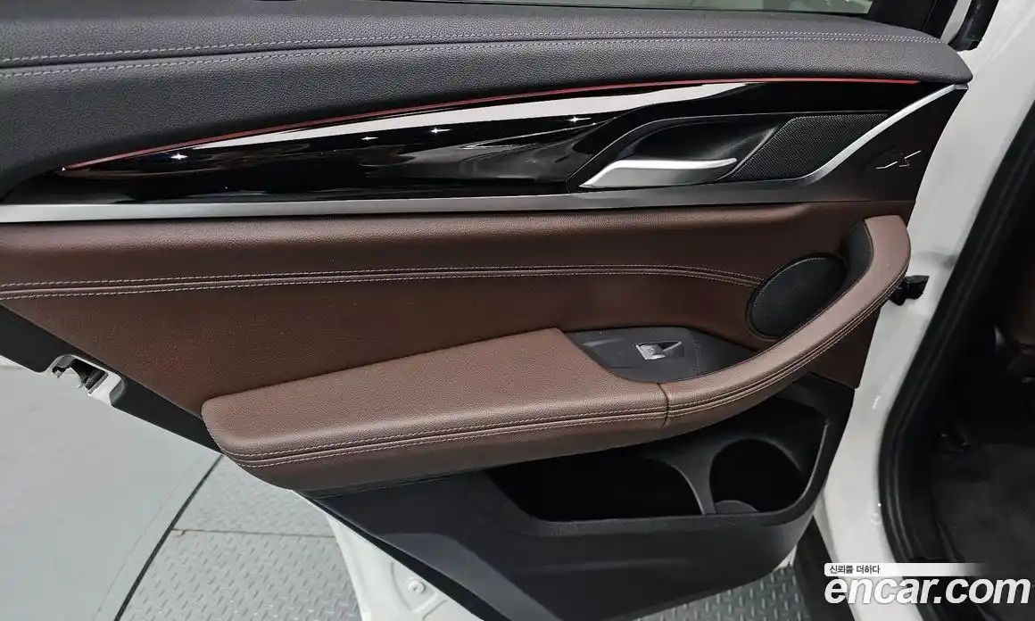 BMW X4 2022 2.0 автомат (гидро), фото 15