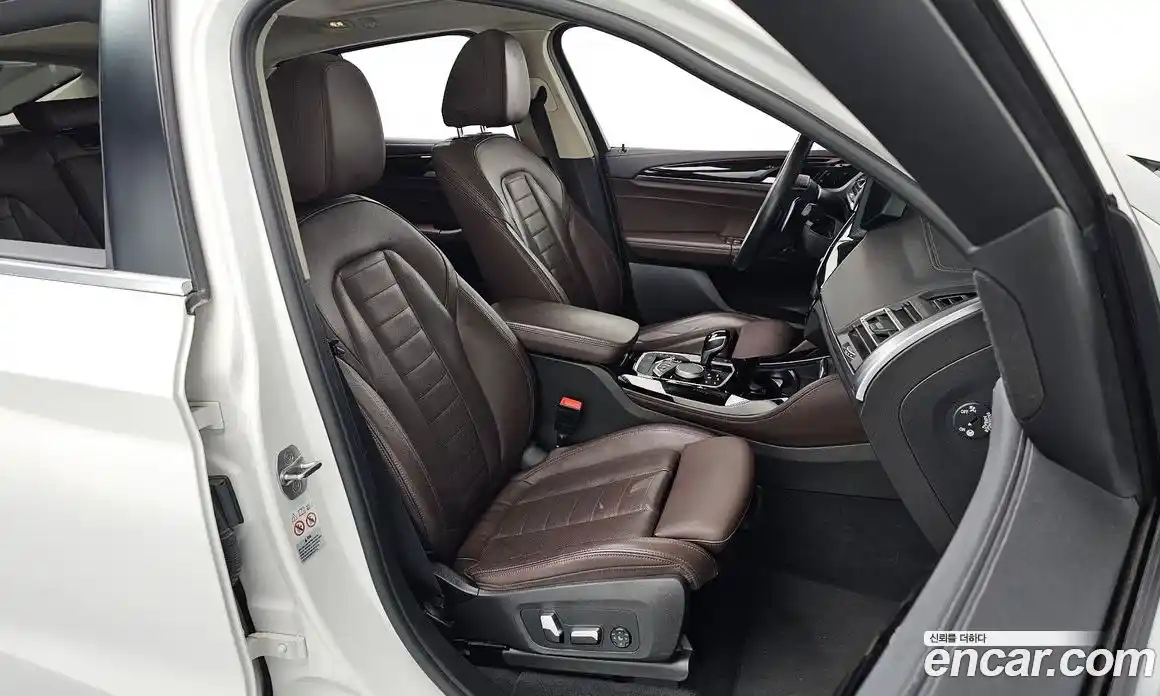 BMW X4 2022 2.0 автомат (гидро), фото 17