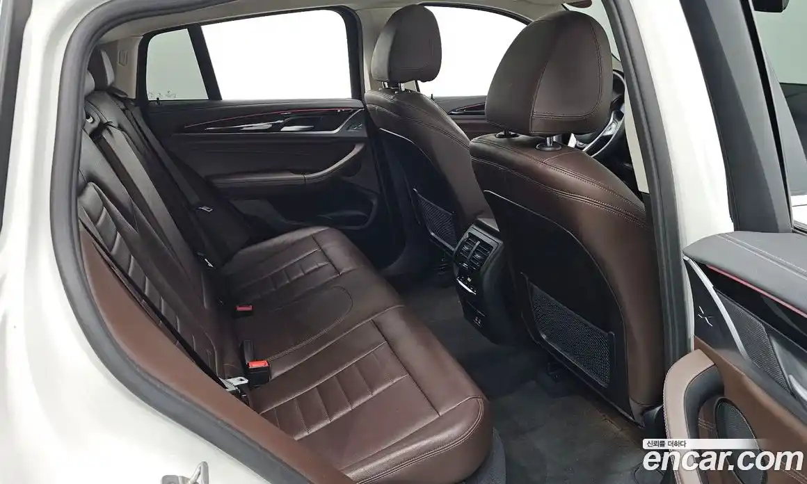 BMW X4 2022 2.0 автомат (гидро), фото 18