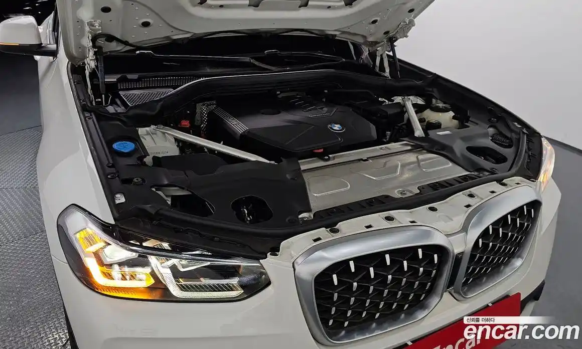 BMW X4 2022 2.0 автомат (гидро), фото 6