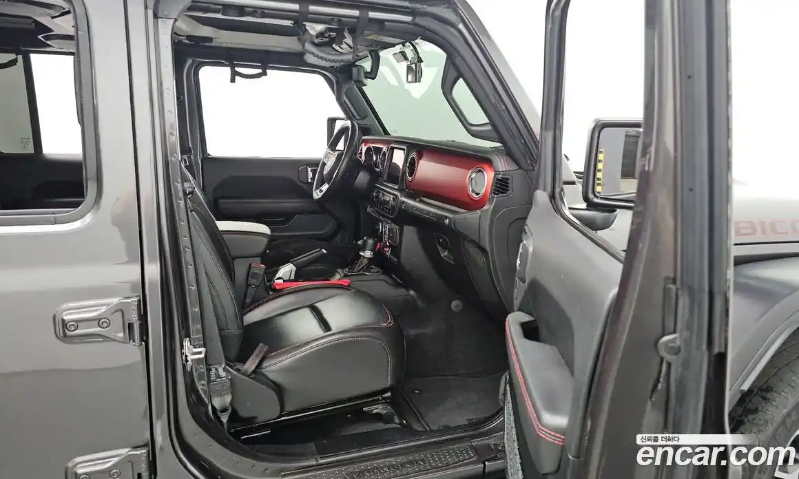 Jeep Wrangler 2021 2.0 автомат (гидро), фото 18