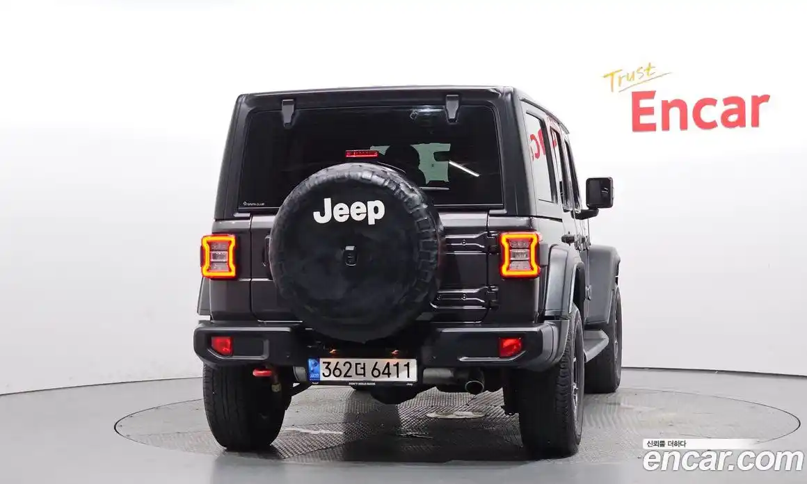 Jeep Wrangler 2021 2.0 автомат (гидро), фото 4