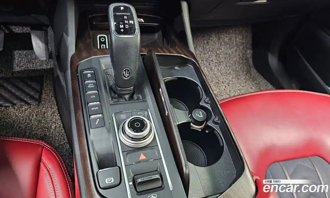 Maserati Levante 2019 3.0 гидро, фото 12