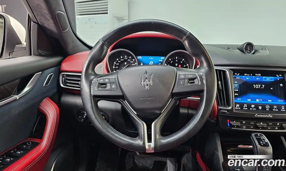 Maserati Levante 2019 3.0 гидро, фото 19