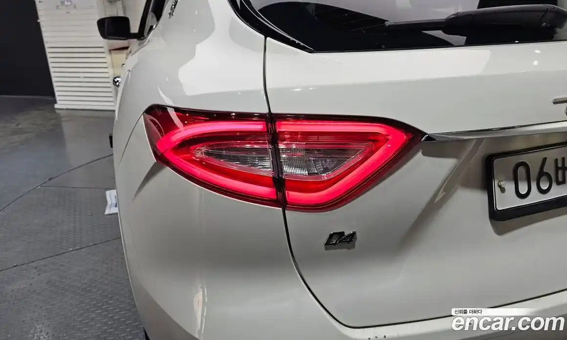 Maserati Levante 2019 3.0 гидро, фото 9
