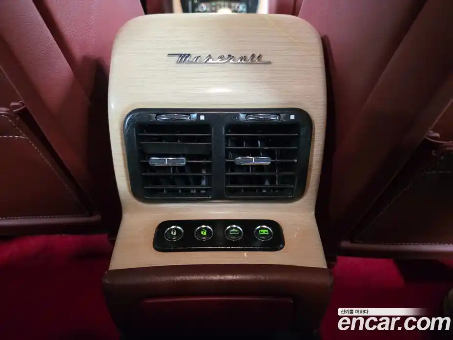 Maserati Quattroporte 2010 4.2 гидро, фото 19