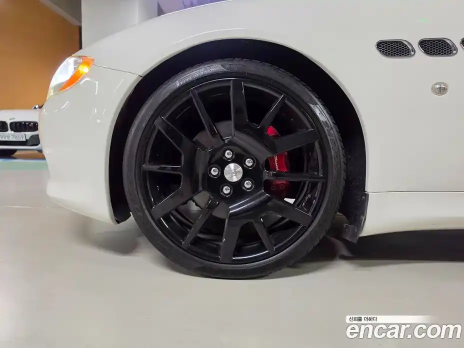 Maserati Quattroporte 2010 4.2 гидро, фото 7